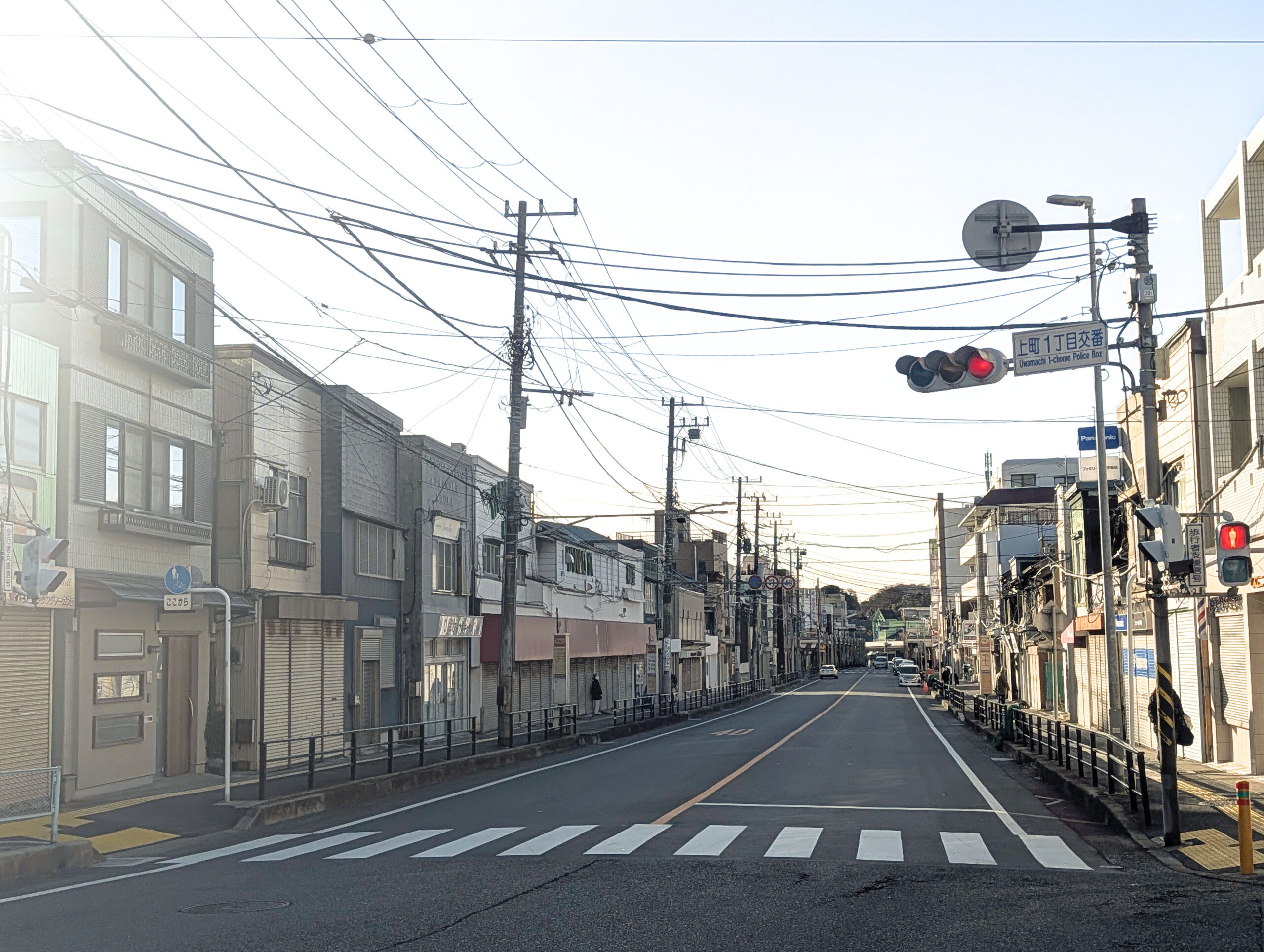 朝焼けの上町商店街